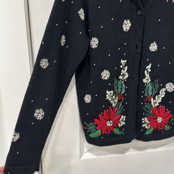 Studio Collection embellished Christmas cardigan Poinsettia sweater M - Picture 3 of 7